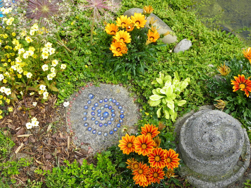 115_1359_JPG-1341098683