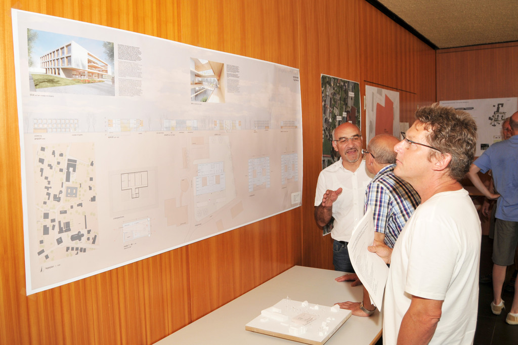 Pr__sentastion H__chst 30-06-2012 10_jpg-1341153403