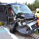 Einsatzdoku_02072012_Schwerer VU mit eingeklemmter Person A2 Seebenstein_1 Lkw und 3 Fahrzeuge _13_.JPG