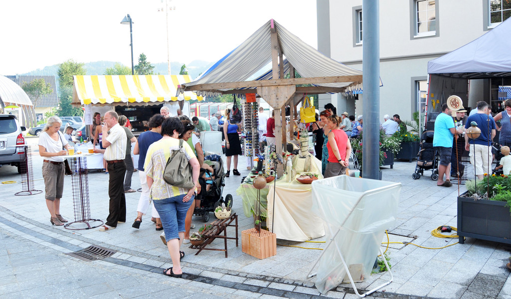 Markt H__chst 30-06-2012 38_jpg-1341248867