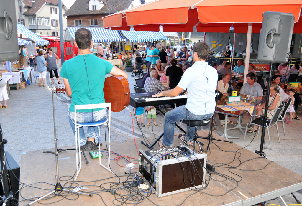 Markt H__chst 30-06-2012 74_jpg-1341248941