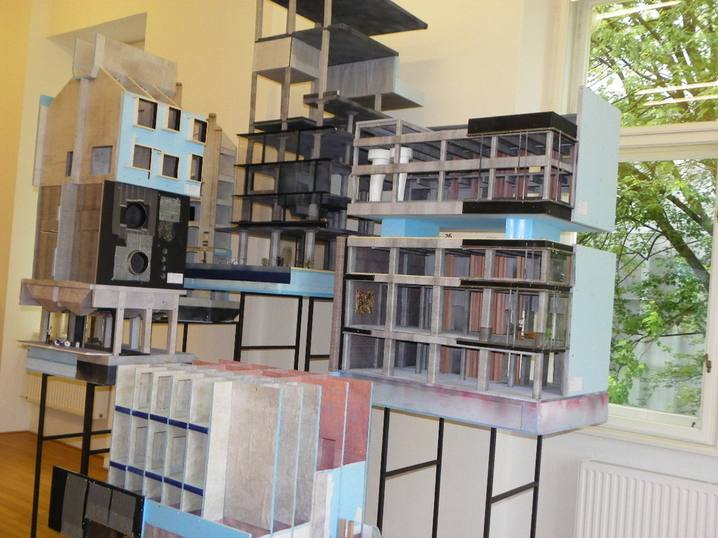 115_0828_JPG-1341445012