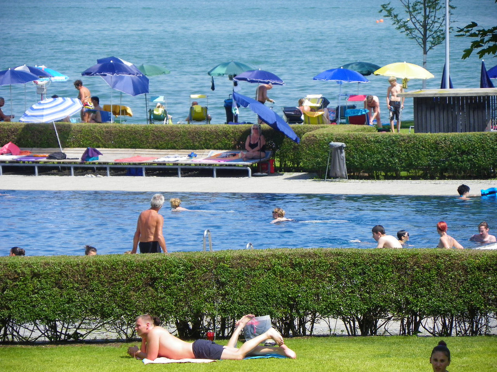 115_1877_JPG-1341447861