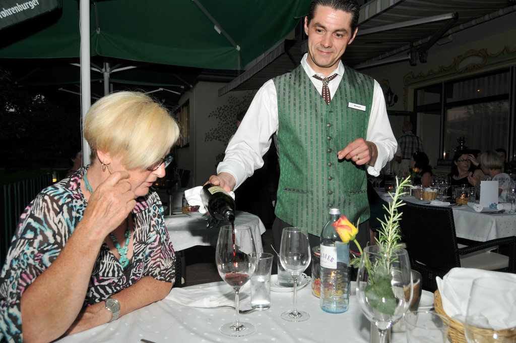 Weinabend Linde 29-06-2012 38_jpg-1341475171