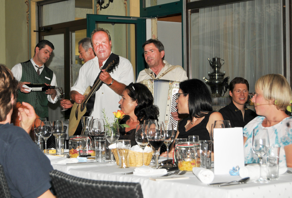 Weinabend Linde 29-06-2012 42_jpg-1341475180