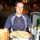 Essen_in_Argentinien_pizzagiltalszweitesNationalgericht.JPG