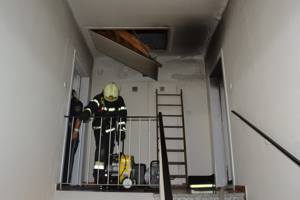 ED_04072012_Wohnungsbrand WN _6_.JPG