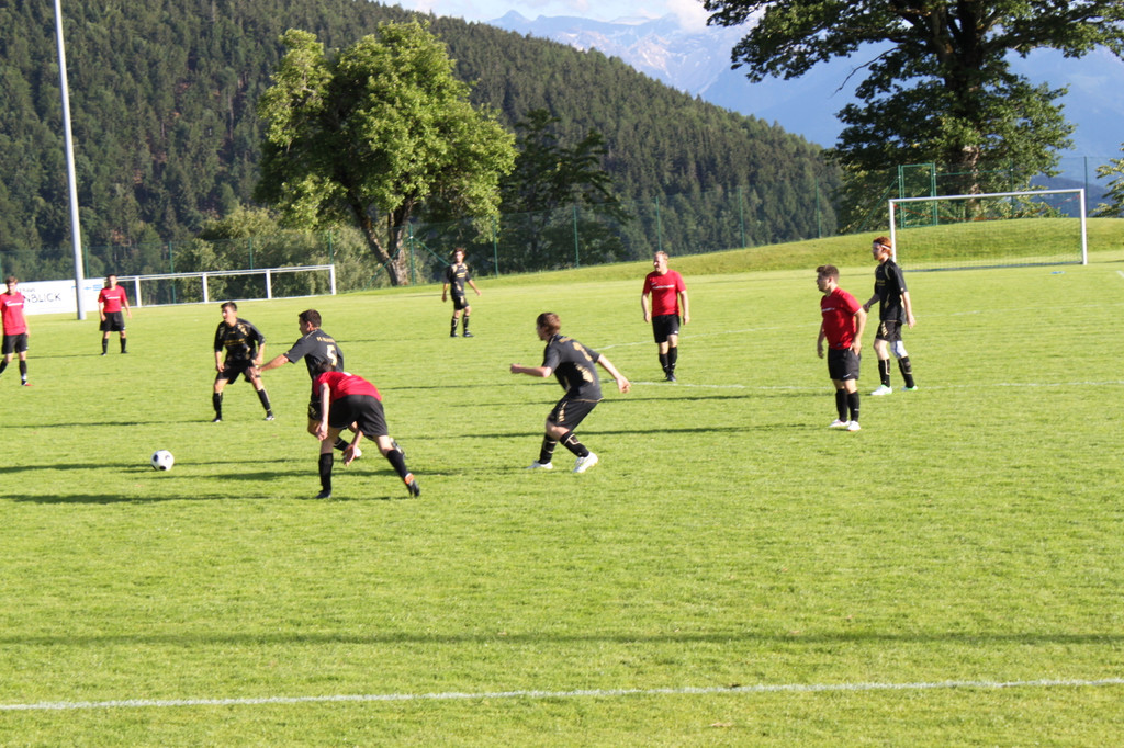 IMG_1897_jpg-1341508842