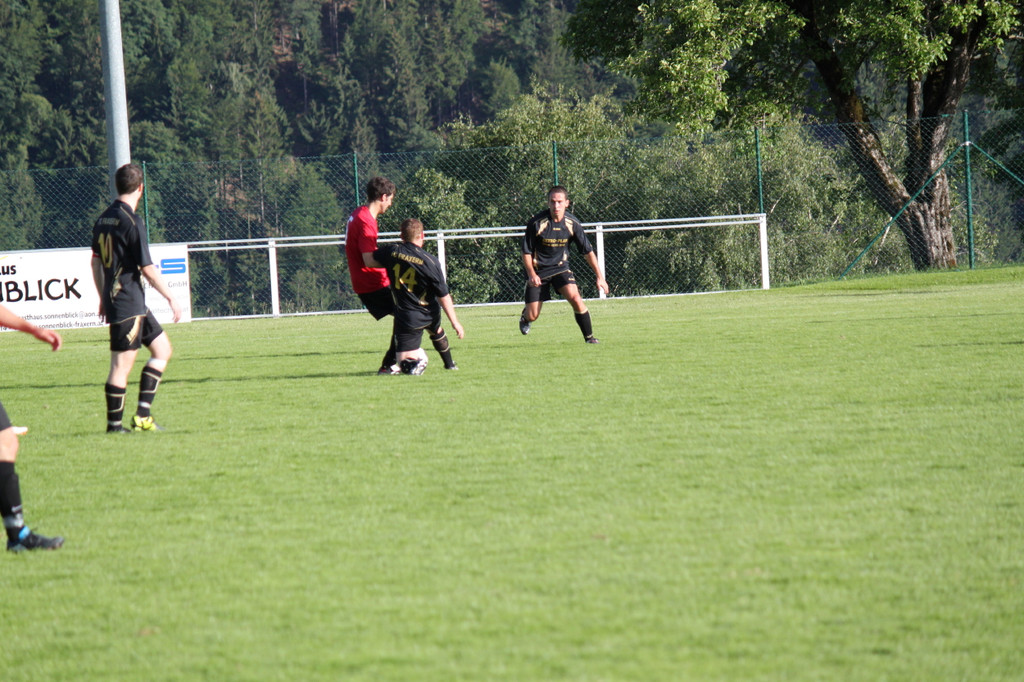 IMG_1920_jpg-1341508997