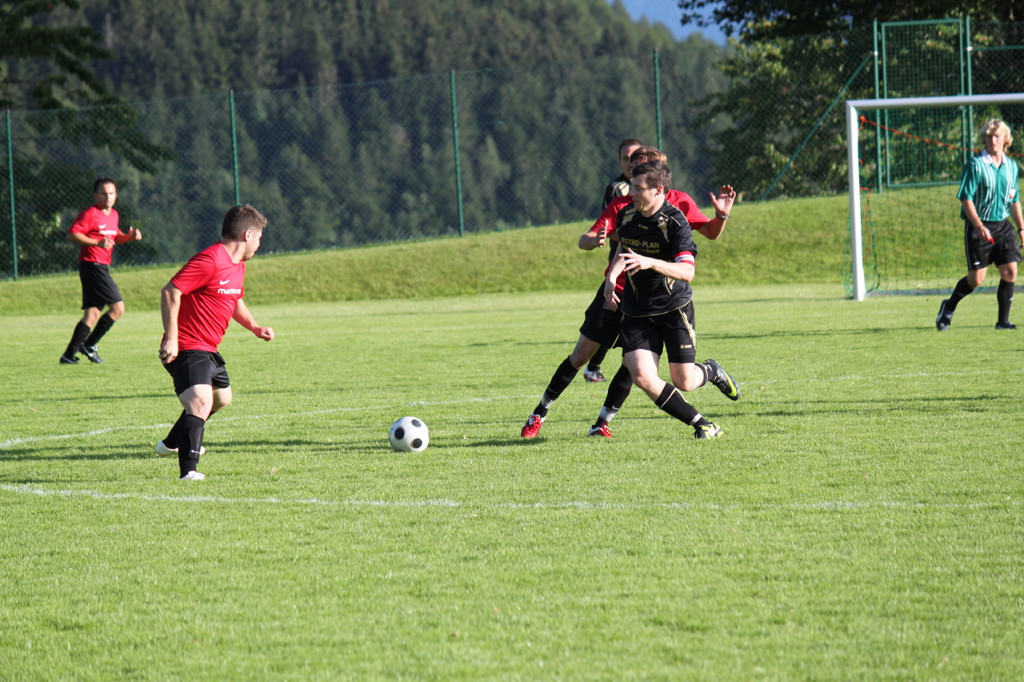 IMG_1935_jpg-1341509097