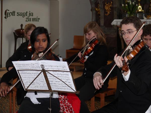 Das Orchester der Musikschule Dornbirn im Einsatz.