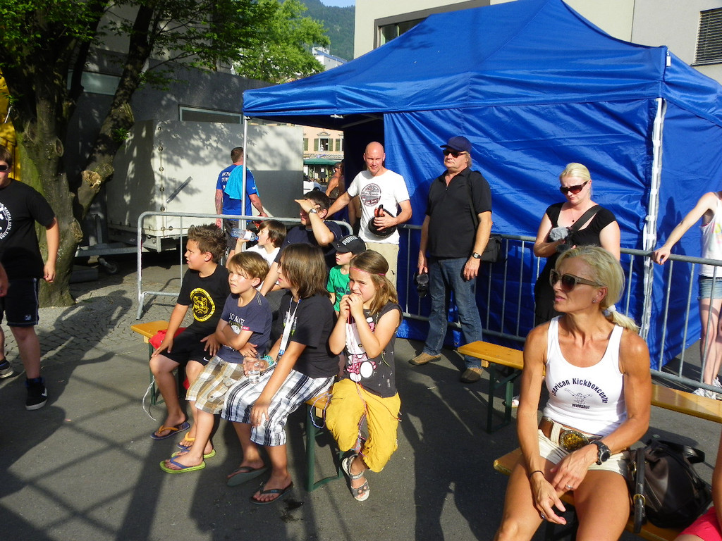 115_2187_JPG-1341788046