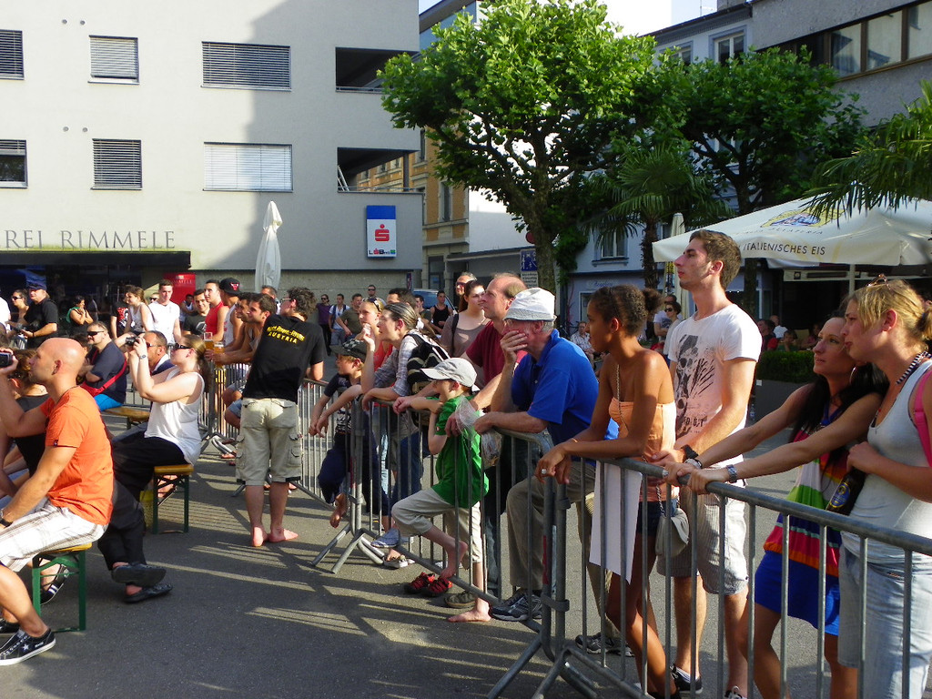 115_2205_JPG-1341788107