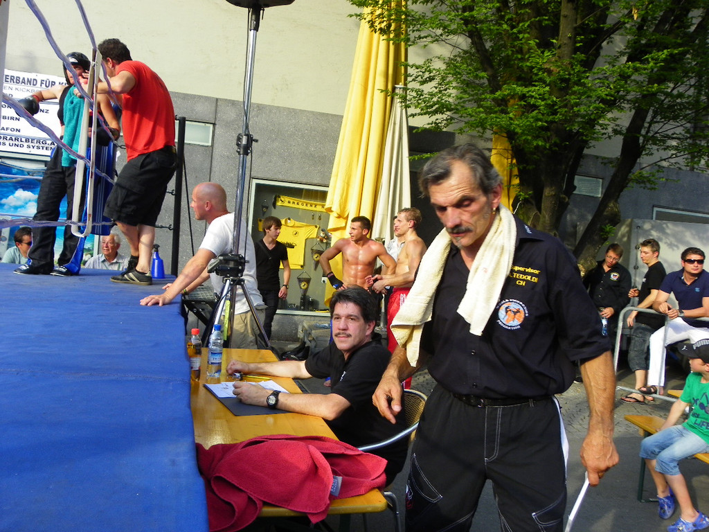 115_2262_JPG-1341788190