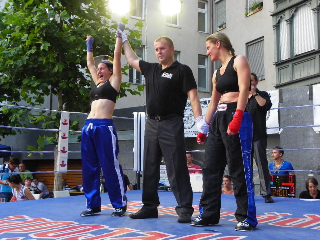 115_2266_JPG-1341788202