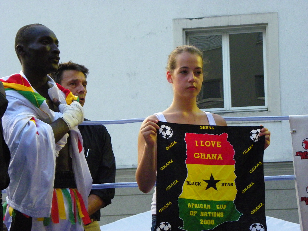 115_2276_JPG-1341788223