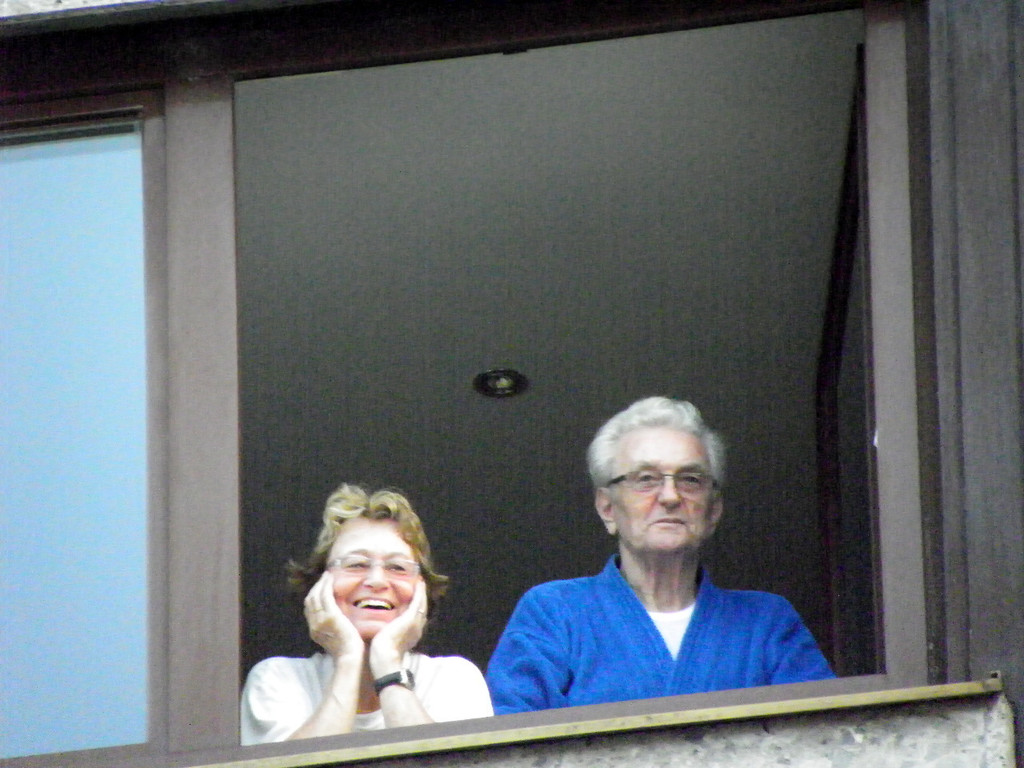 115_2303_JPG-1341788274