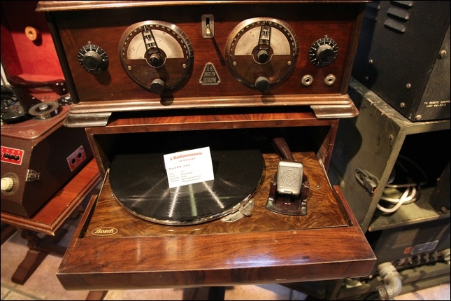 KOE_Radiomuseum Goaszipfl 8_jpg-1341837981