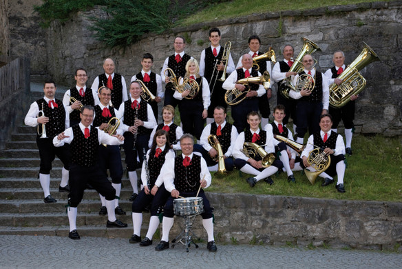 BUMU2_jpg-1341844240