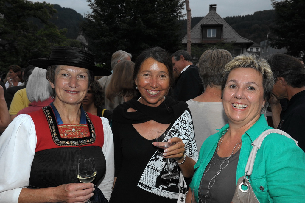 DSC_3241_jpg-1341855889