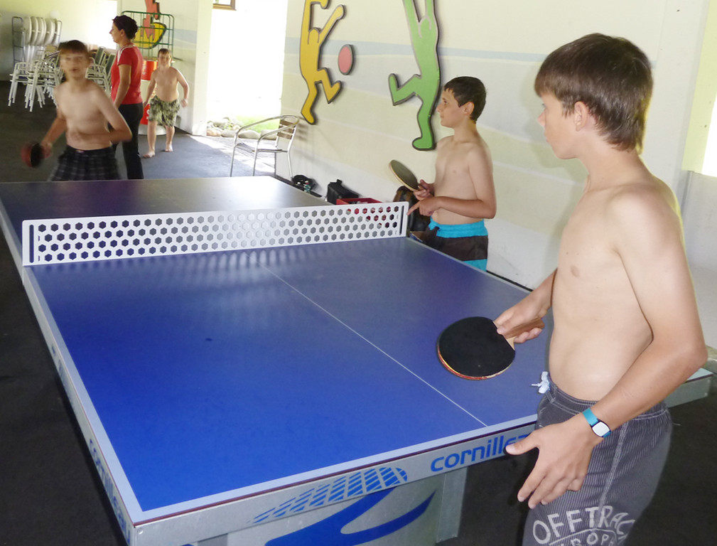 Tennis1b_jpg-1341866331