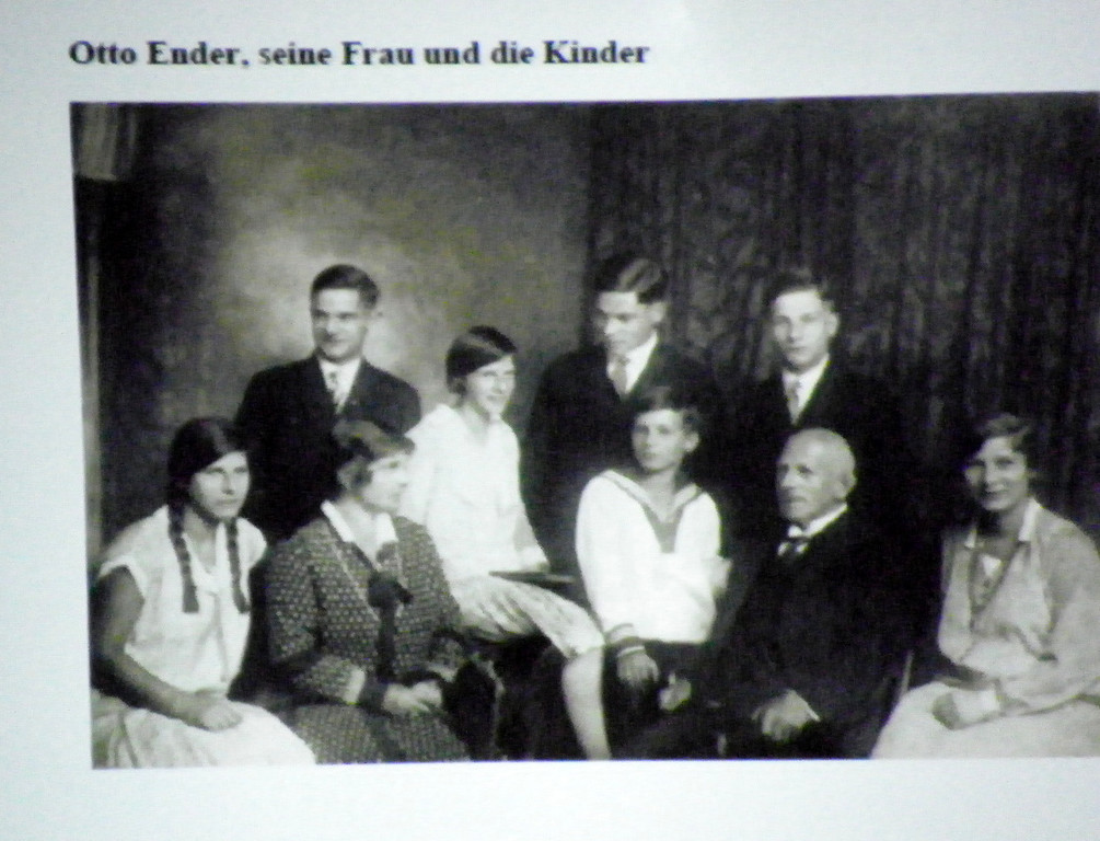 115_1514_JPG-1341871225