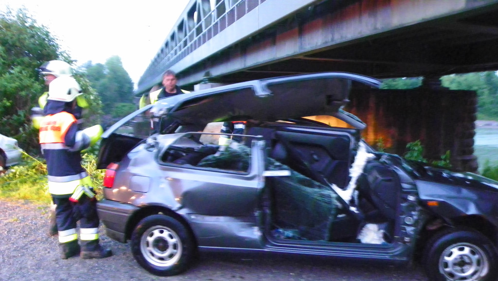 115_2717_JPG-1341872185