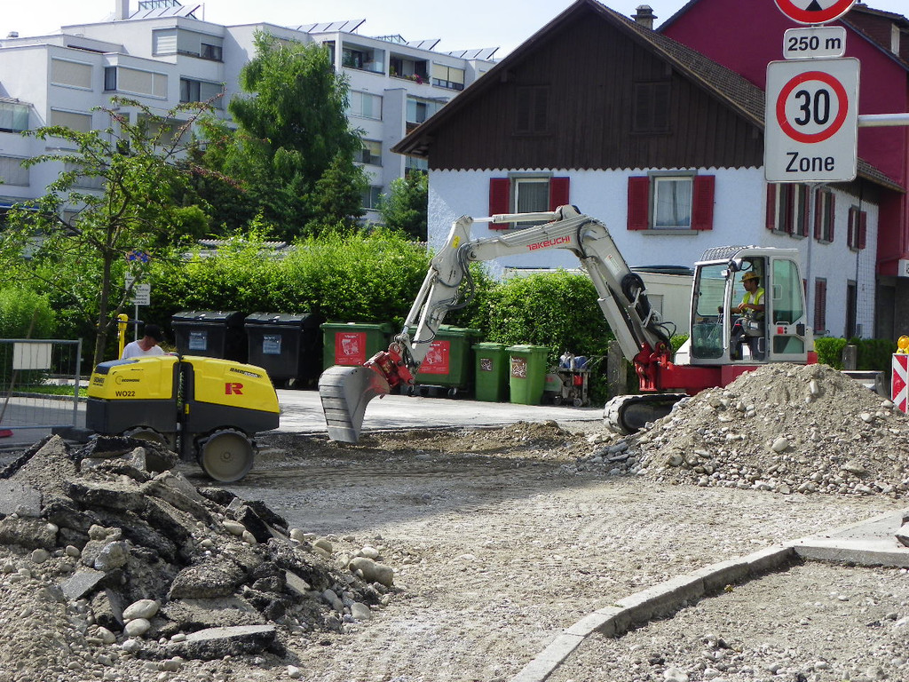 115_1559_JPG-1341874368