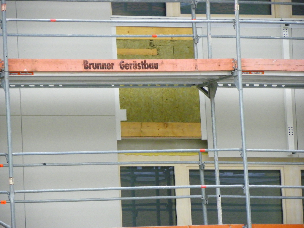 114_8041_JPG-1341875408