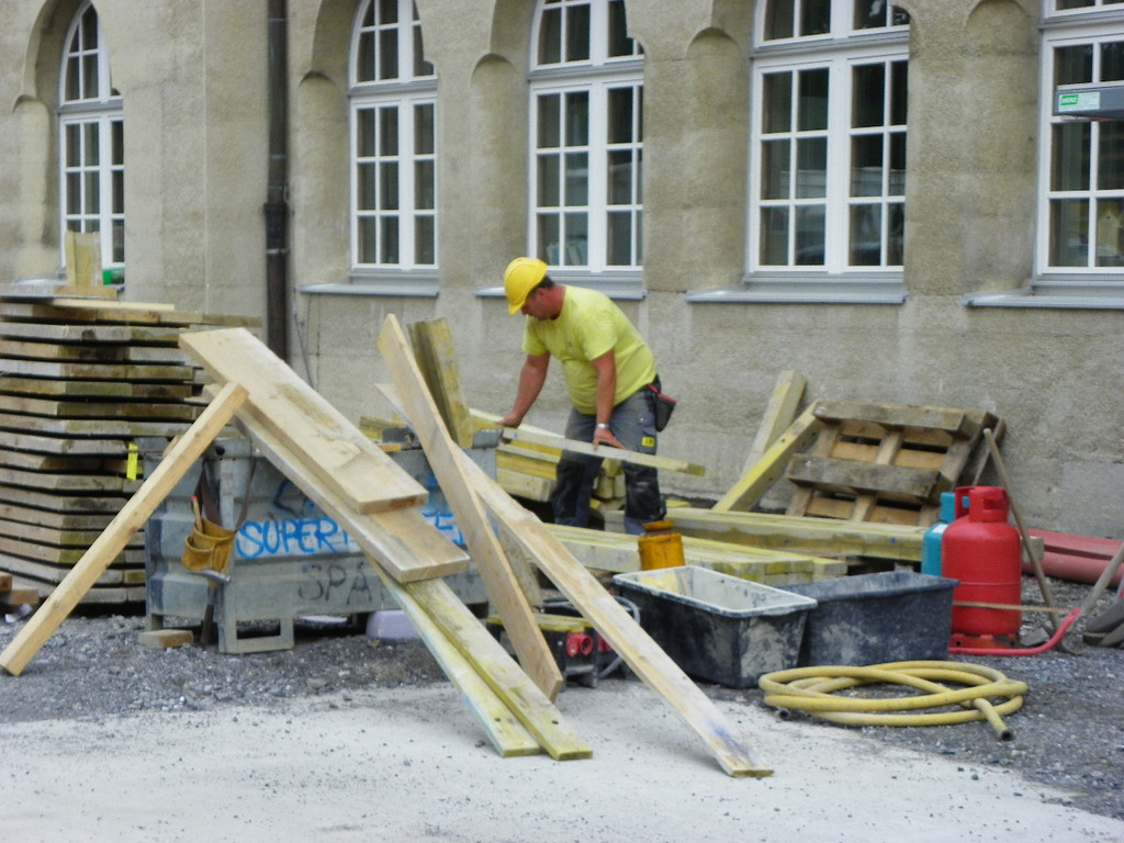 114_8053_JPG-1341875414