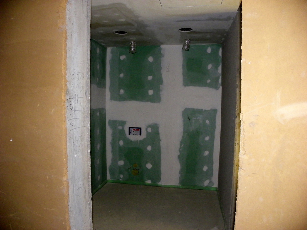 115_0153_JPG-1341875720