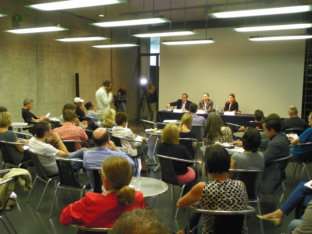 115_3048_JPG-1341961644