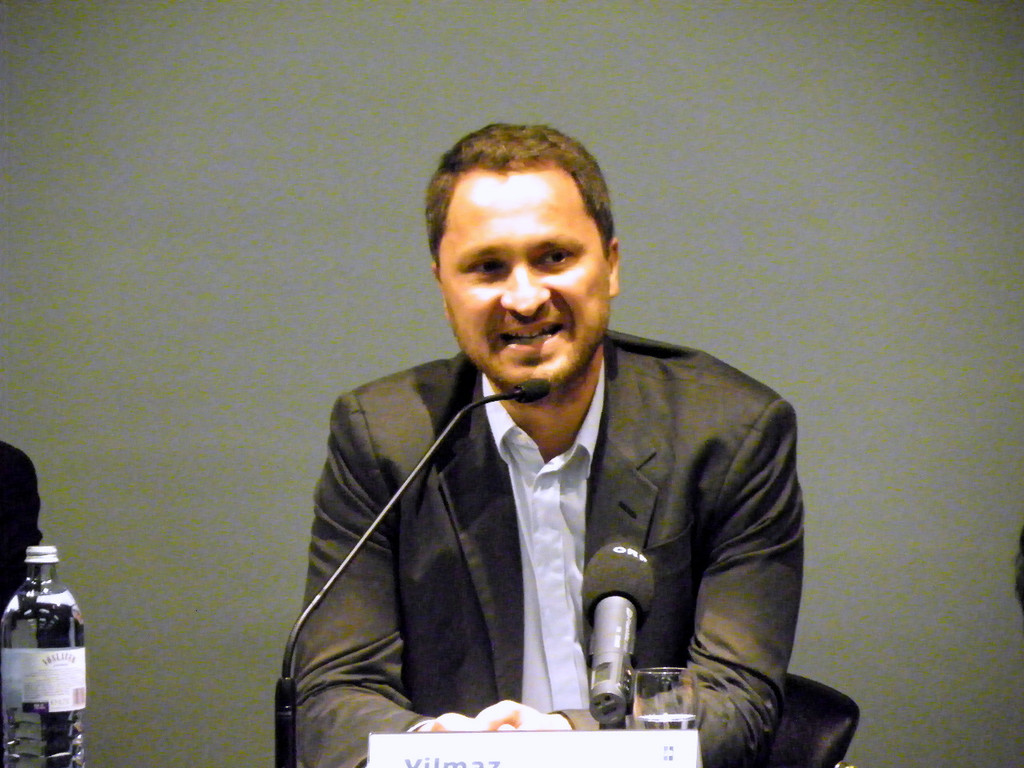 115_3046_JPG-1341961593