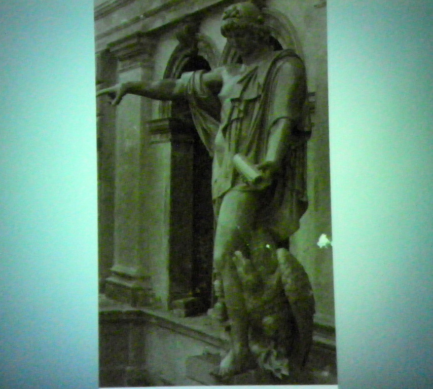 115_2925_JPG-1341962955