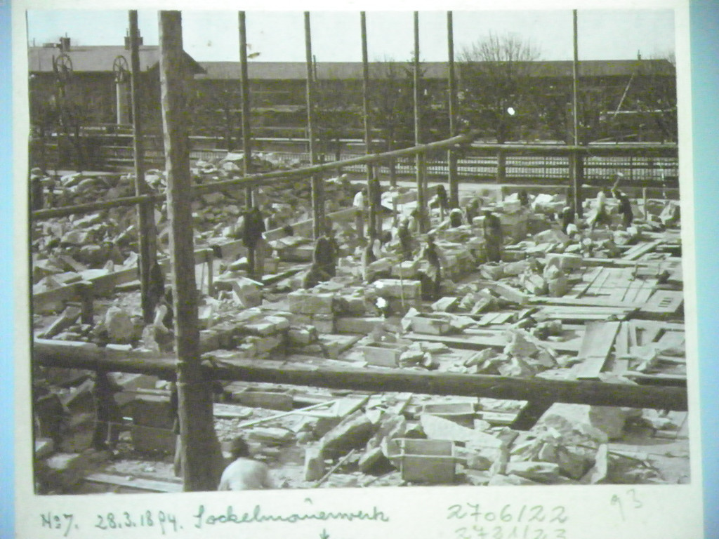 115_2935_JPG-1341962979