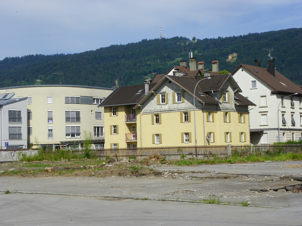 115_1578_JPG-1341963427