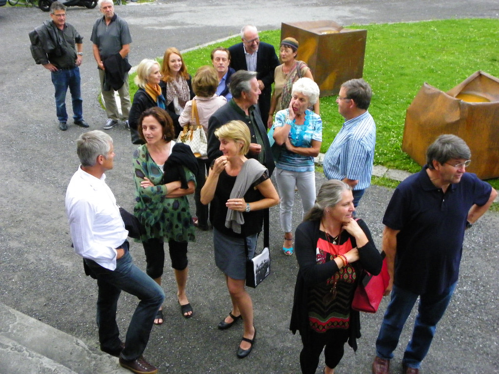 115_3250_JPG-1342047168