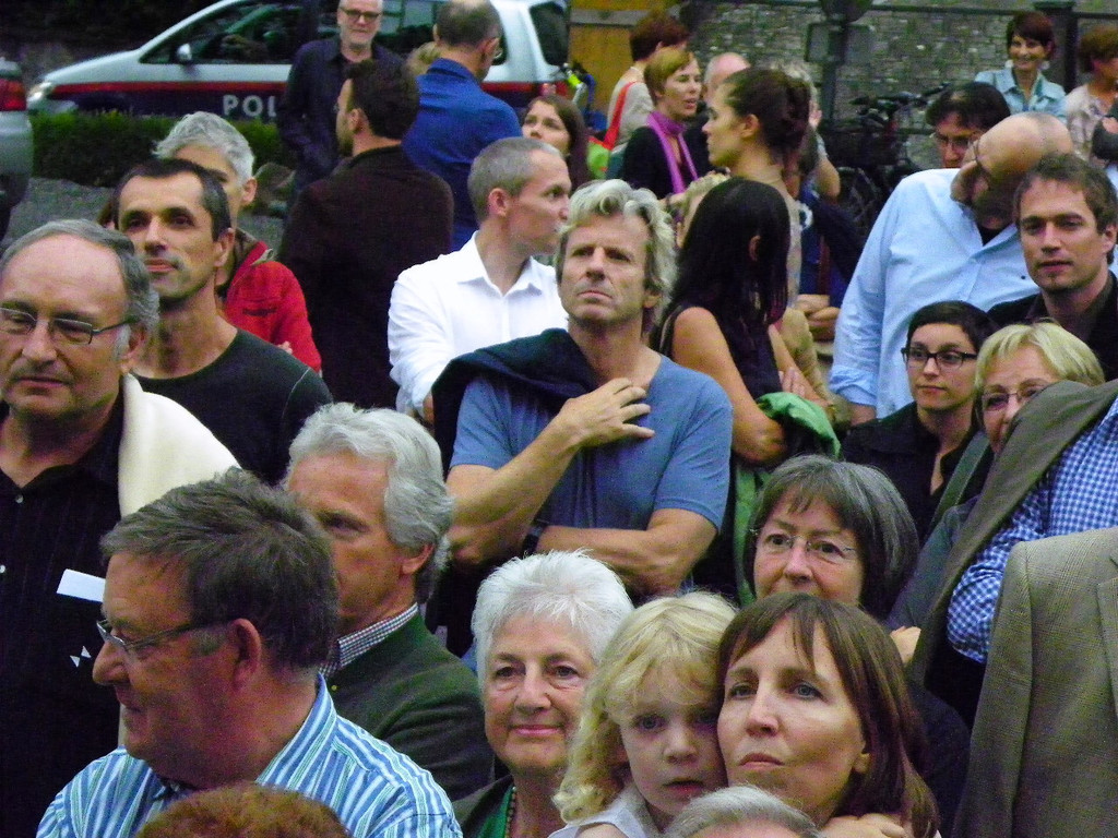 115_3319_JPG-1342047264