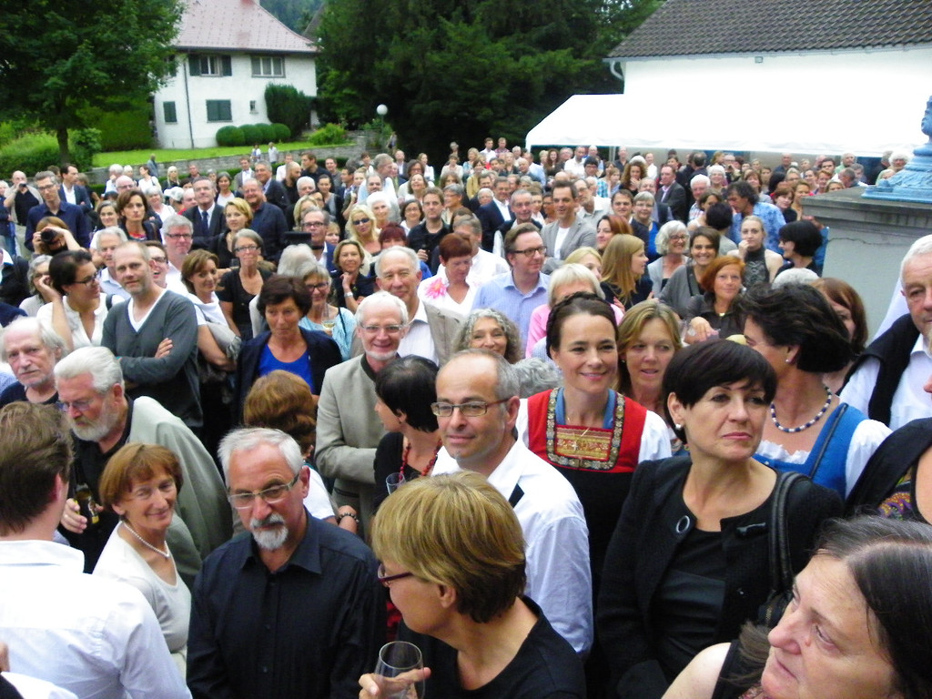 115_3311_JPG-1342047234