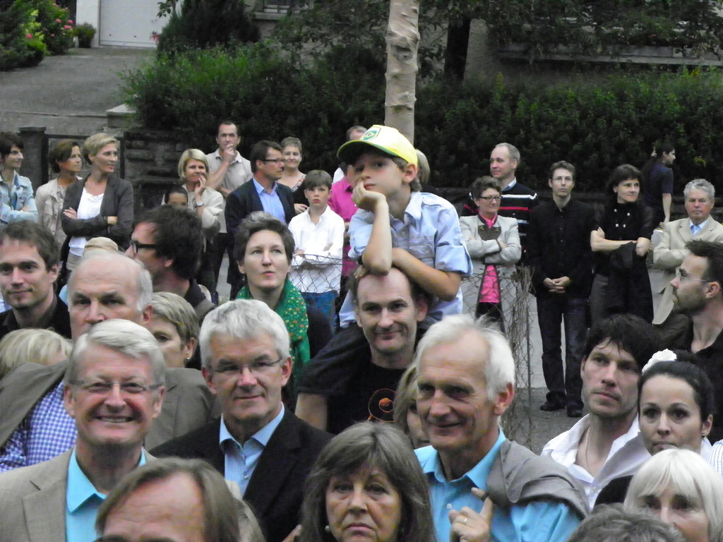 115_3316_JPG-1342047258