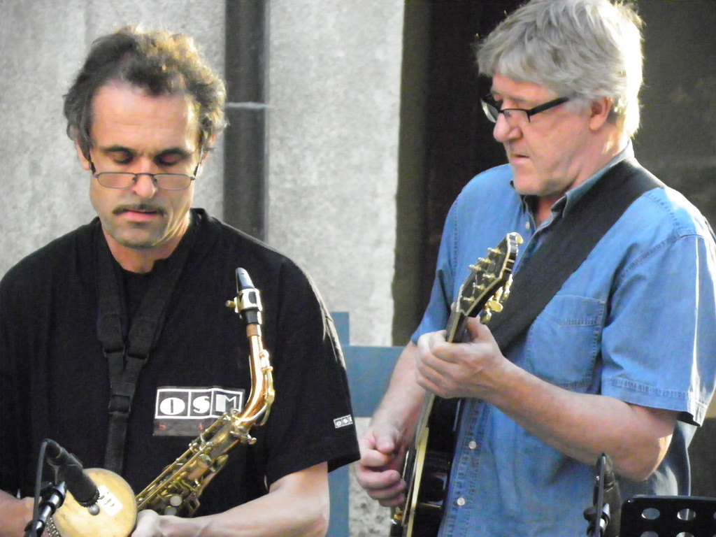 105_2606_jpg-1342048709