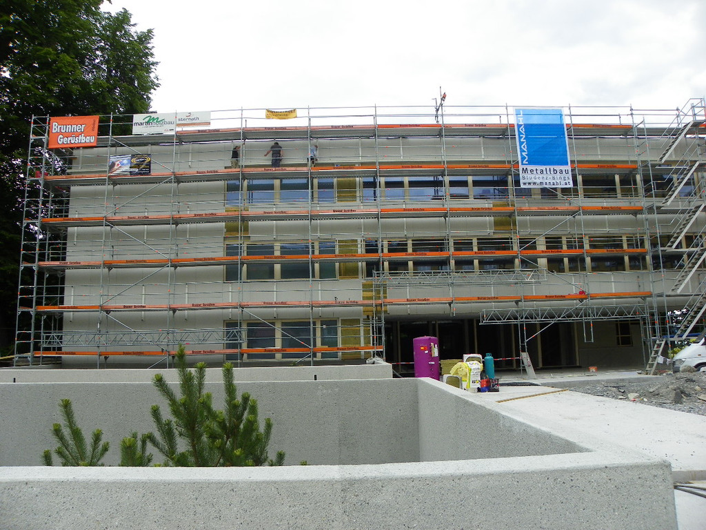 114_8052_JPG-1342052237