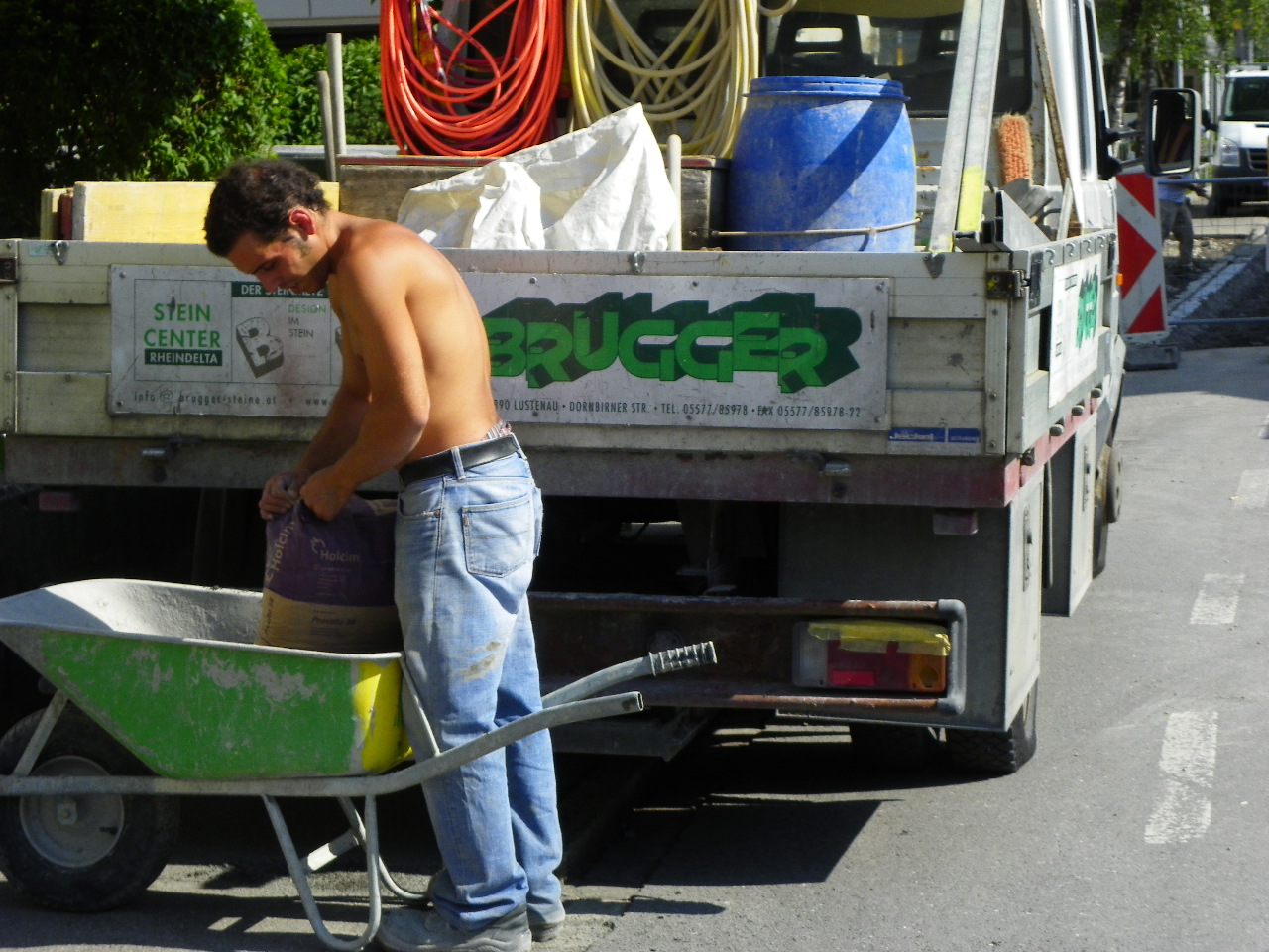 115_3574_JPG-1342052987