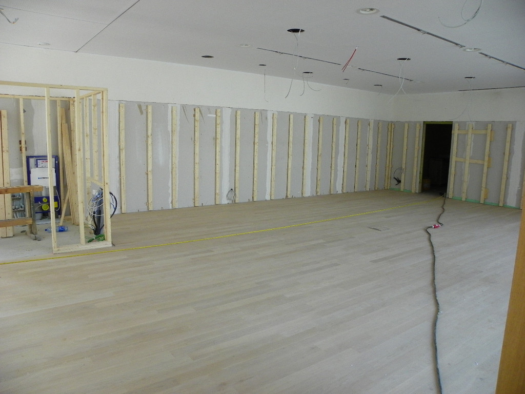 115_2889_JPG-1342135485