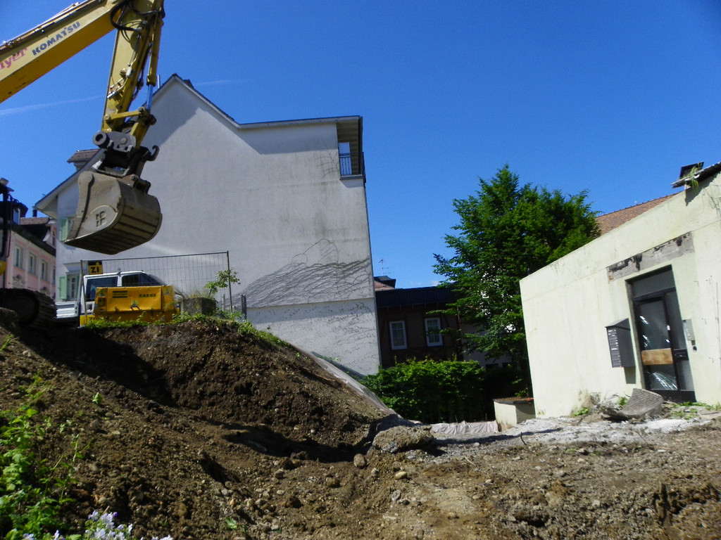 115_0172_JPG-1342136761