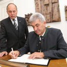 Landesregierung nimmt Abschied