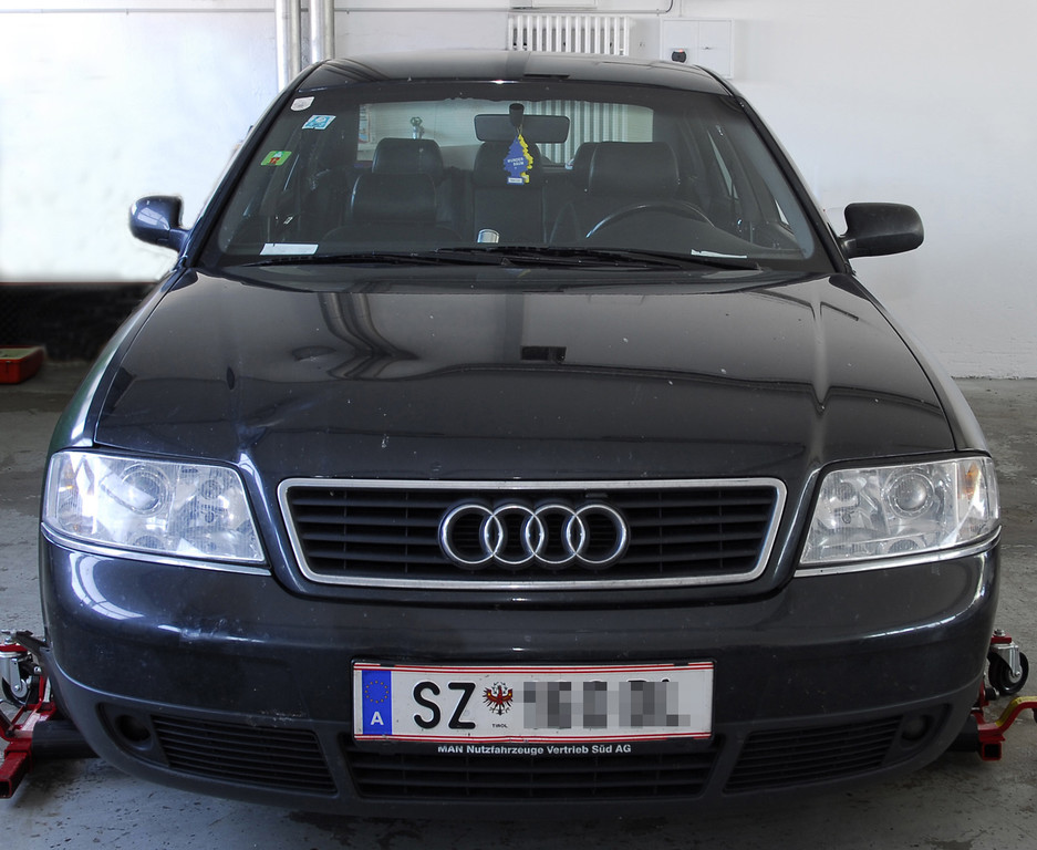 audi vorne.jpg