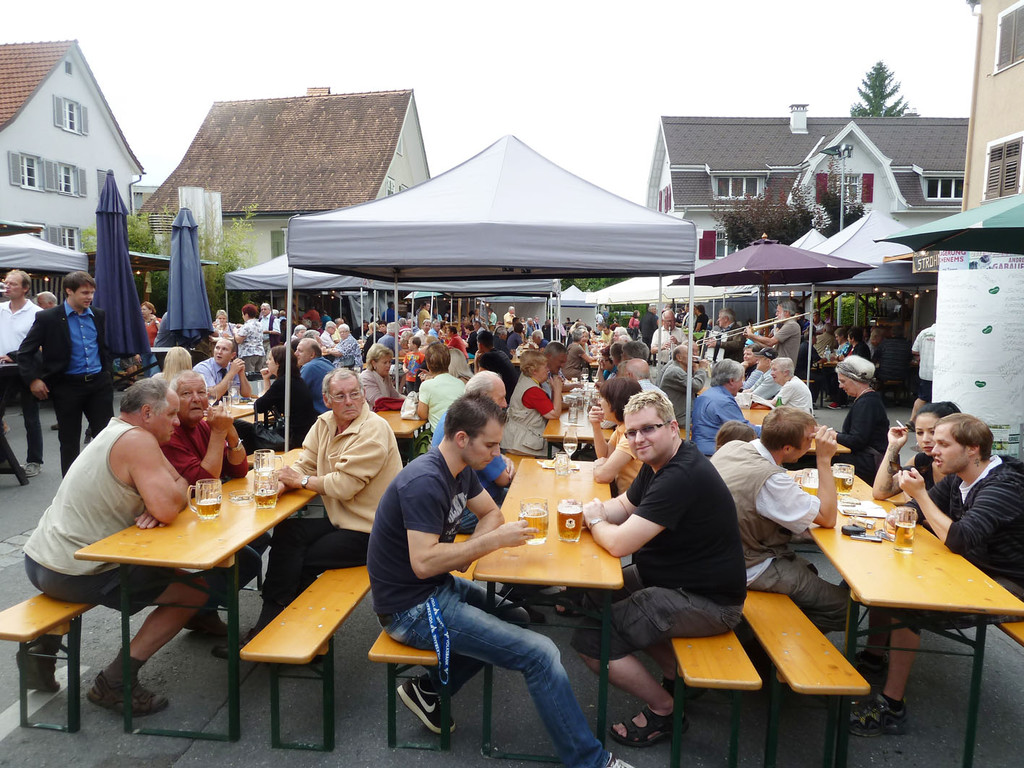 Weinfest14bTotale_jpg-1342518964