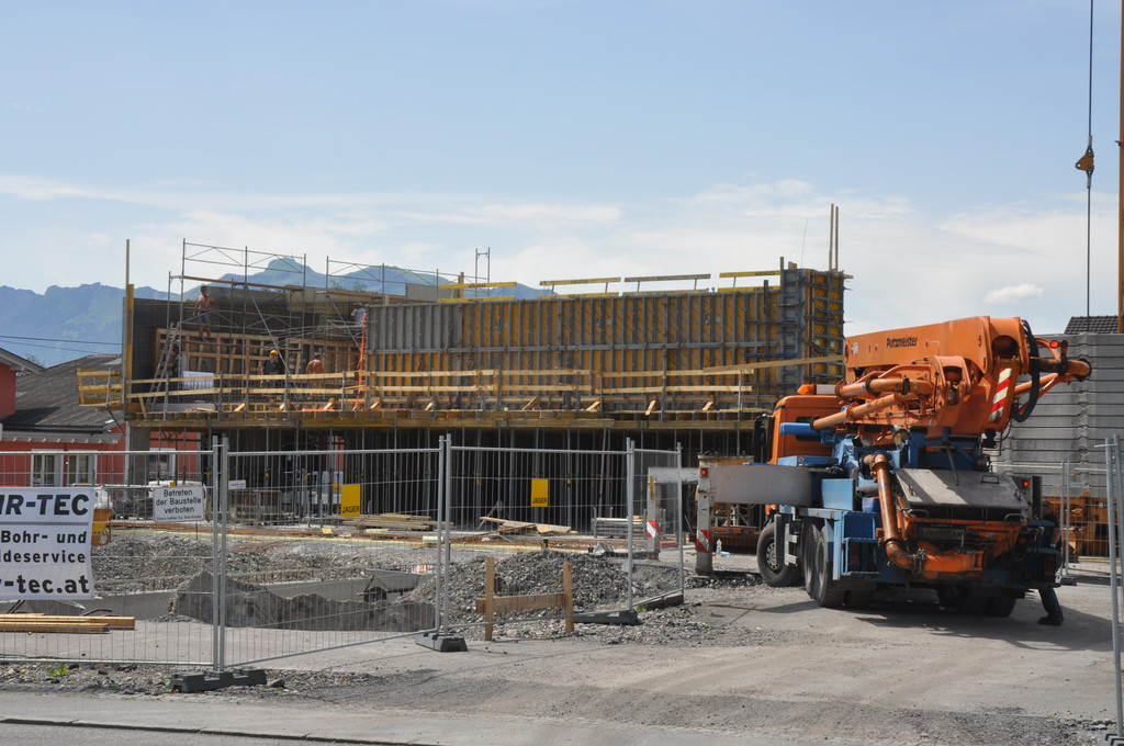 DSC_0007_JPG-1342618361