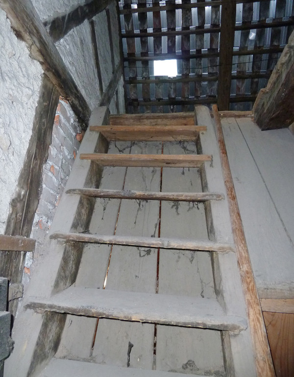 Scherling8Treppe_jpg-1342619717